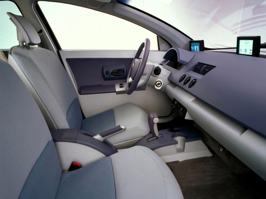  Ford Prodigy Concept 2000 года  (фото 4 из 8)